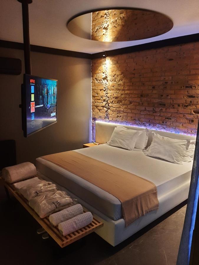 Luv Gardens Motel - Adults Only Caxias do Sul Exterior foto